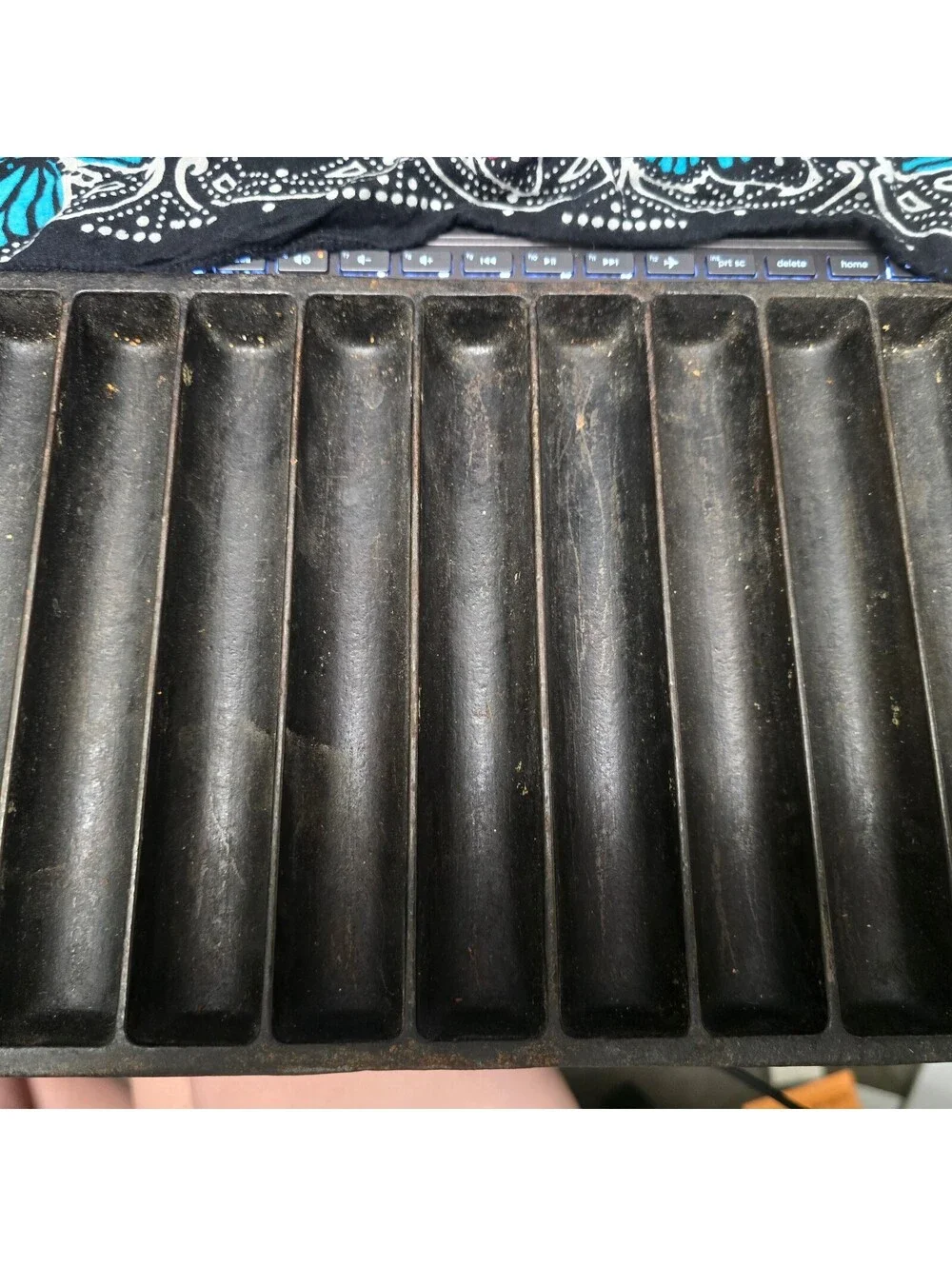 Erie PA Griswold #22 Corn Bread Stick Pan 954 L  Cast Iron VERY NICE